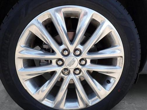 2017 Cadillac XT5 Platinum