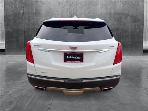 2017 Cadillac XT5 Platinum