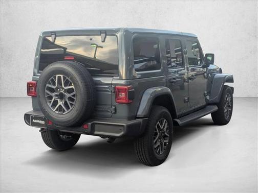 2026 Jeep Wrangler 4-Door Sahara 4x4