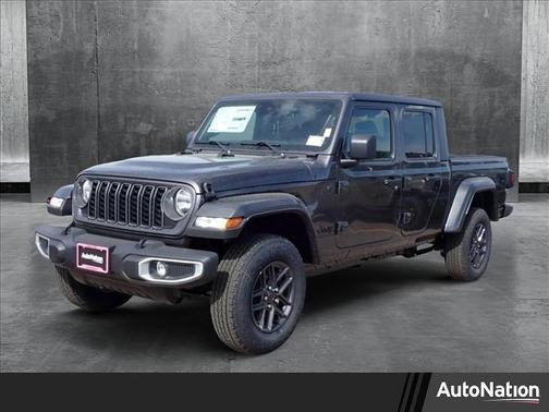 2025 Jeep Gladiator Sport S