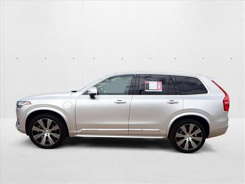 2022 Volvo XC90 Recharge Plug-In Hybrid T8 Inscription Expression 6 Passenger