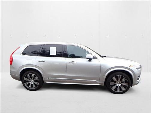 2022 Volvo XC90 Recharge Plug-In Hybrid T8 Inscription Expression 6 Passenger