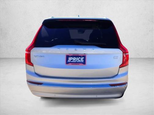 2022 Volvo XC90 Recharge Plug-In Hybrid T8 Inscription Expression 6 Passenger