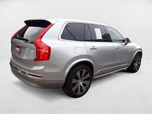 2022 Volvo XC90 Recharge Plug-In Hybrid T8 Inscription Expression 6 Passenger