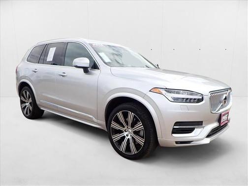 2022 Volvo XC90 Recharge Plug-In Hybrid T8 Inscription Expression 6 Passenger