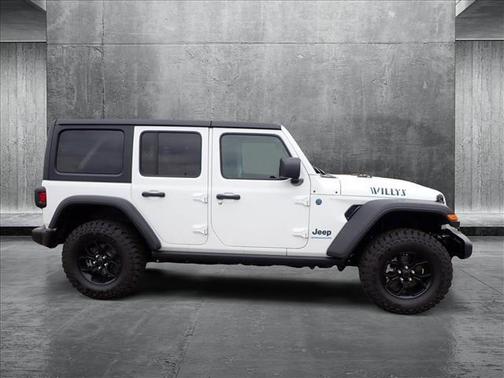 2025 Jeep Wrangler 4xe Willys