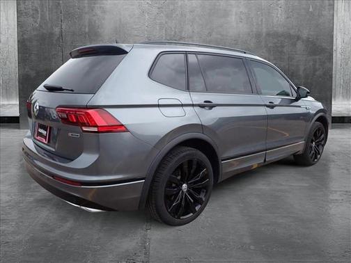 2020 Volkswagen Tiguan 2.0T SE R-Line Black 4MOTION