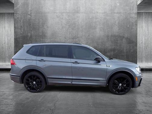 2020 Volkswagen Tiguan 2.0T SE R-Line Black 4MOTION
