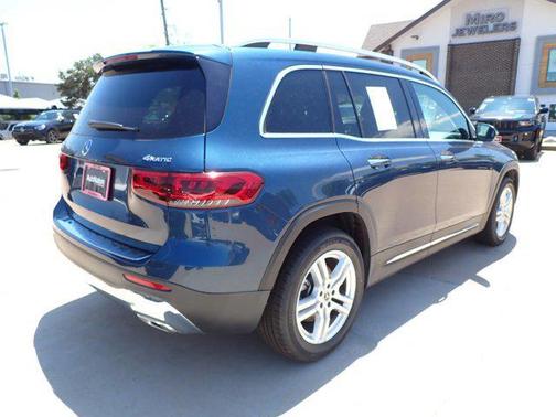 2022 Mercedes-Benz GLB 250 4MATIC