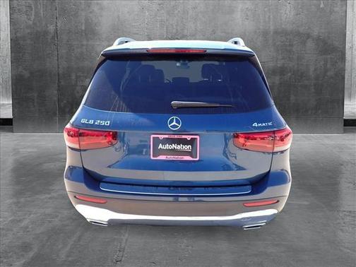 2022 Mercedes-Benz GLB 250 4MATIC