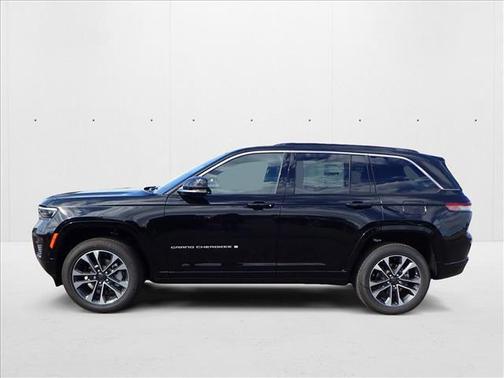 2025 Jeep Grand Cherokee Overland