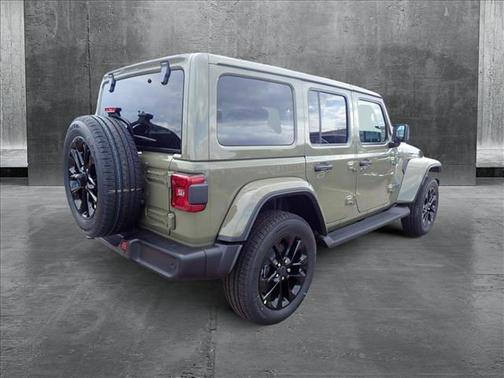 2025 Jeep Wrangler 4xe Sahara