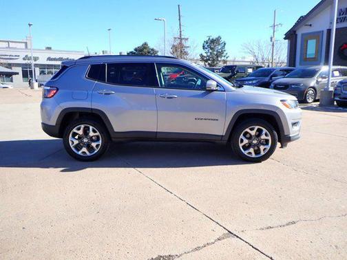 Billet Silver Metallic Clearcoat 2019 Jeep Compass Limited