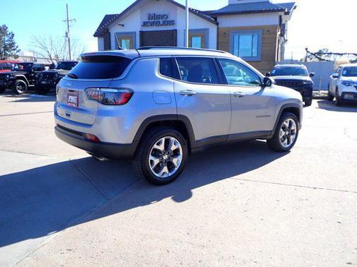 Billet Silver Metallic Clearcoat 2019 Jeep Compass Limited