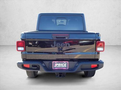 2022 Jeep Gladiator Sport S