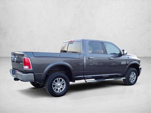 Granite Crystal Metallic Clearcoat 2014 RAM 2500 Laramie