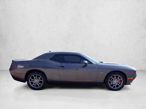 2017 Dodge Challenger GT