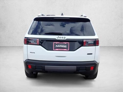 2026 Jeep Cherokee Overland