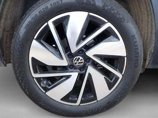 2024 Volkswagen Atlas 2.0T SE w/Technology 4MOTION