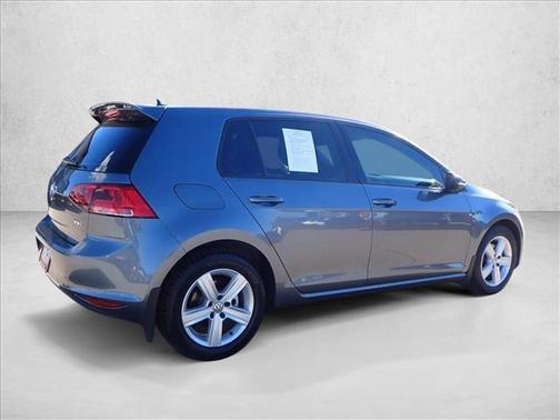 2017 Volkswagen Golf TSI Wolfsburg Edition 4-Door