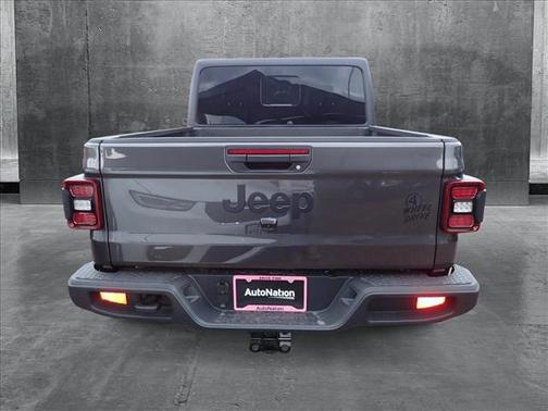 2025 Jeep Gladiator Willys