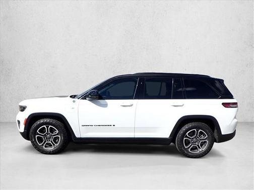 2023 Jeep Grand Cherokee 4xe Trailhawk