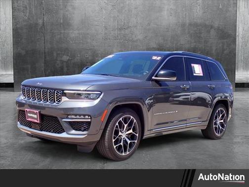 2022 Jeep Grand Cherokee Summit