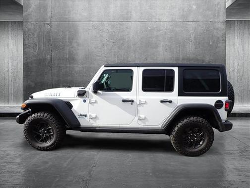 2025 Jeep Wrangler 4xe Willys