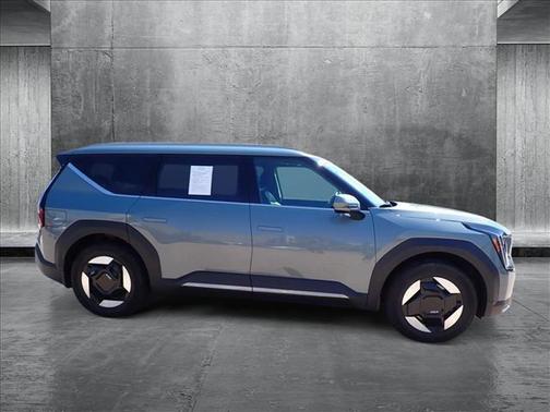 2024 Kia EV9 Wind