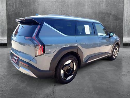 2024 Kia EV9 Wind