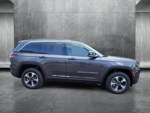 2025 Jeep Grand Cherokee 4xe Base