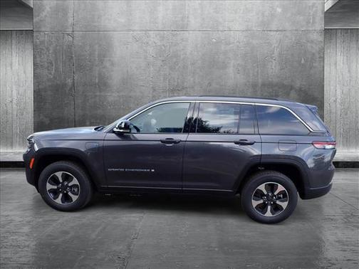 2025 Jeep Grand Cherokee 4xe Base