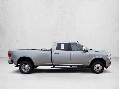 2021 RAM 3500 Laramie Crew Cab 4x4 8' Box