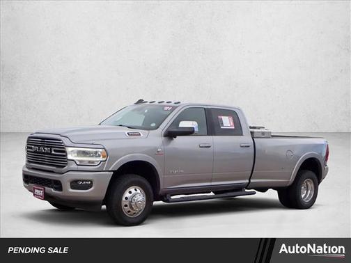 2021 RAM 3500 Laramie Crew Cab 4x4 8' Box