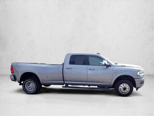 2021 RAM 3500 Laramie Crew Cab 4x4 8' Box