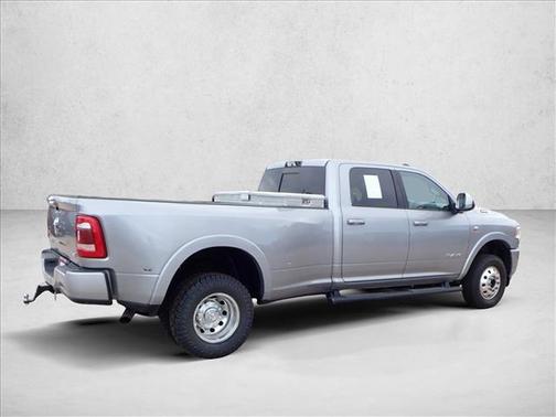 2021 RAM 3500 Laramie Crew Cab 4x4 8' Box