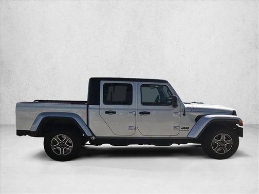 2022 Jeep Gladiator Altitude 4x4
