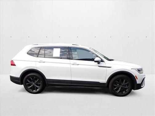 2024 Volkswagen Tiguan 2.0T SE 4MOTION
