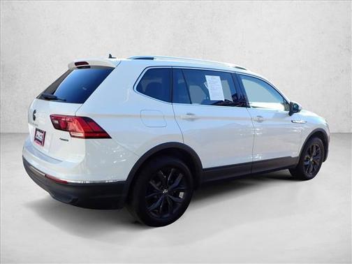 2024 Volkswagen Tiguan 2.0T SE 4MOTION