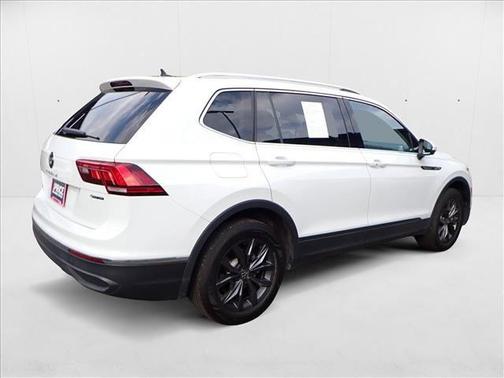 2024 Volkswagen Tiguan 2.0T SE 4MOTION