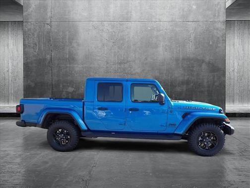 2025 Jeep Gladiator High Tide