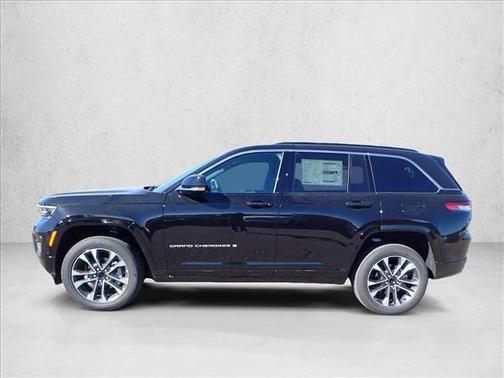 2025 Jeep Grand Cherokee Overland