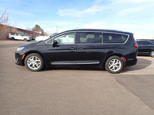 2019 Chrysler Pacifica Touring-L Plus