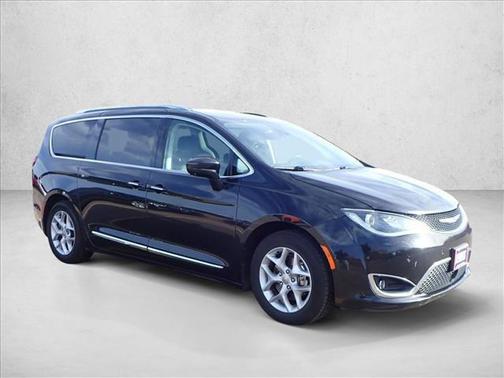 2019 Chrysler Pacifica Touring-L Plus