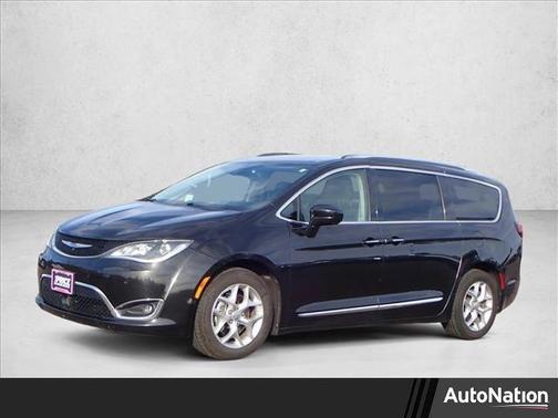 2019 Chrysler Pacifica Touring-L Plus