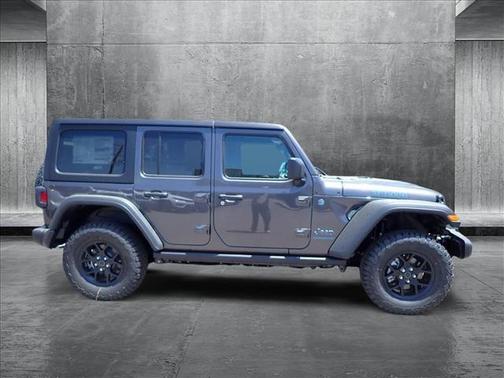 2025 Jeep Wrangler 4xe Willys