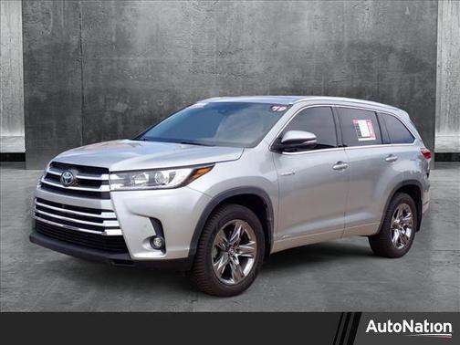 2019 Toyota Highlander Hybrid Platinum
