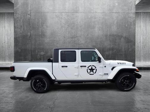 2021 Jeep Gladiator Willys 4x4