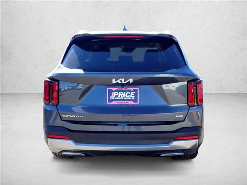 2024 Kia Sorento S