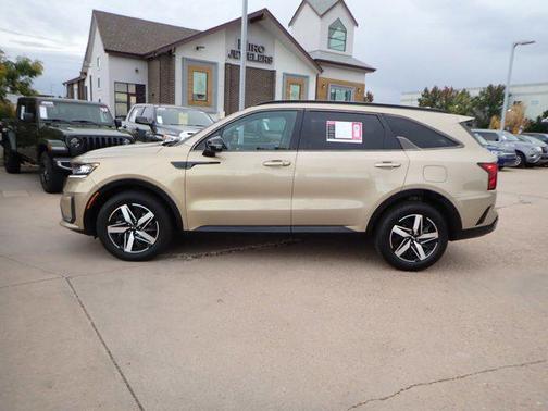2021 Kia Sorento S